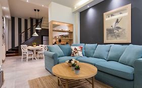 Modern City Center Maisonette